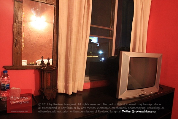 ทีวี หน้าต่าง เกรซ บูติค เฮ้าส์, Grace Boutique House