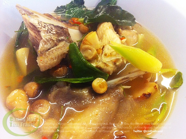 ต้มยำหัวปลา ที่ร้านจิวเยาวราช